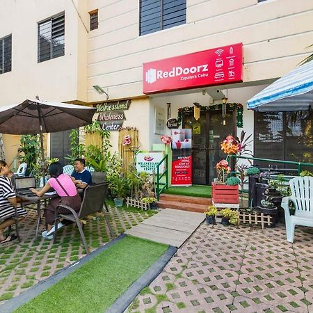 Hotel Reddoorz @ Zapatera Cebu Zewnętrze zdjęcie