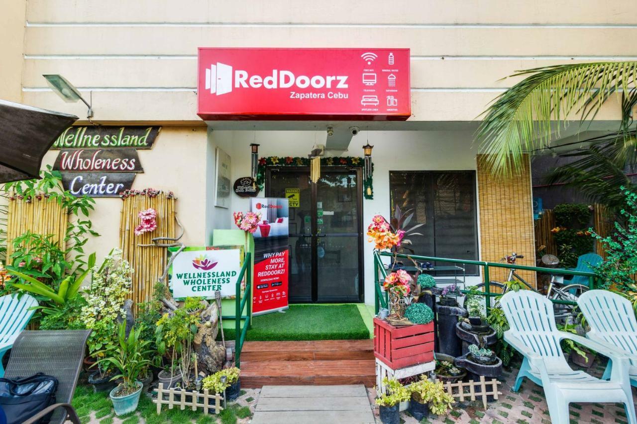 Hotel Reddoorz @ Zapatera Cebu Zewnętrze zdjęcie